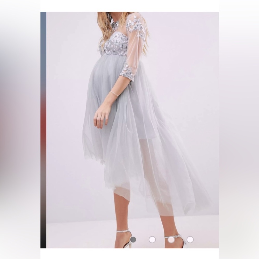 Beautiful Maternity Dress - Picture 4 of 6